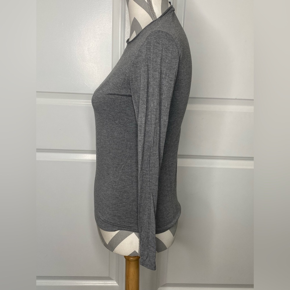 Lafayette 148 Small Gray Long Sleeve Tee - Picture 2 of 7